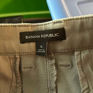 Shorts siz 14